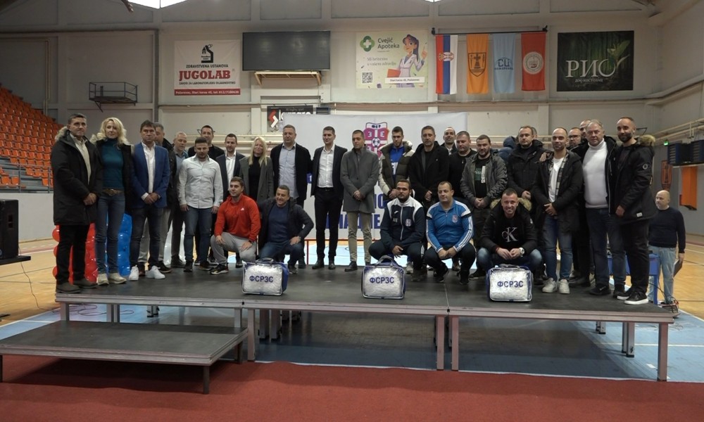 Sportska oprema klubovima pod okriljem Fudbalskog saveza regiona Zapadne Srbije