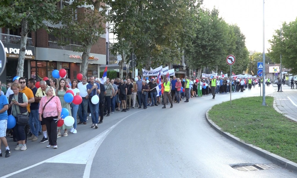 Požarevac: Sve više građana protiv blokada - večeras više okupljenih nego u sredu