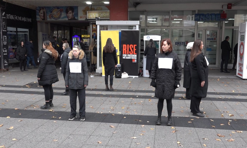 Performans "Žensko groblje" u borbi protiv nasilja nad ženama