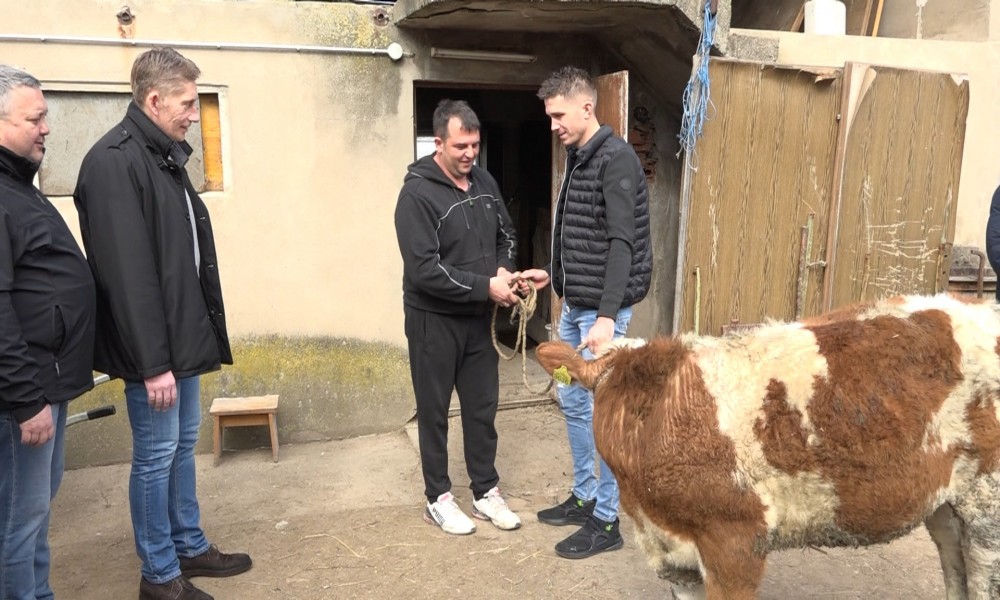 Nada i Nena stigle kod Jovanovića u Svinjarevo