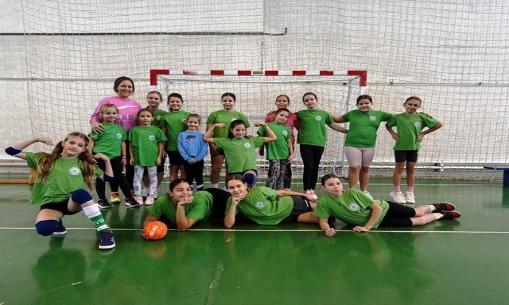 Mini rukomet u Kučevu okupio okupio više od stotinu najmlađih sportista