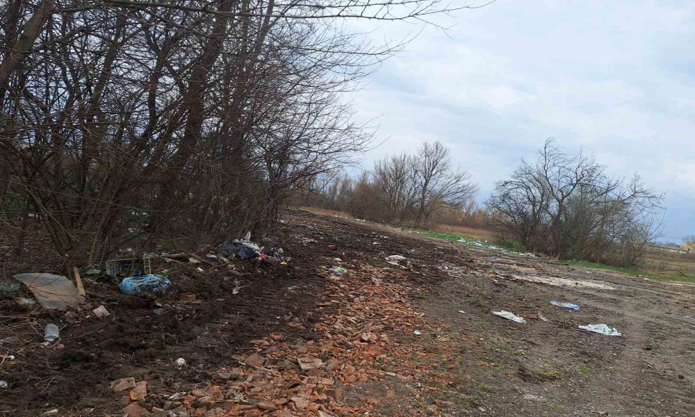 Sanacija divlje deponije u Bratinacu: Teren očišćen i bezbedan za građane