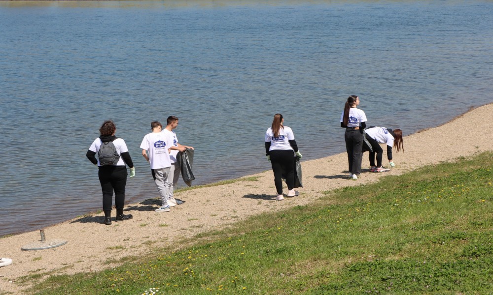 Trail Cleaner na Srebrnom jezeru ,akcija čišćenja priobalja  u vidu sportske aktivnosti