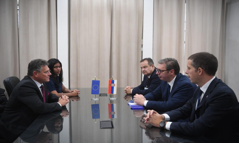 Vučić sa potpredsednikom EK, potpisano Pismo o namerama