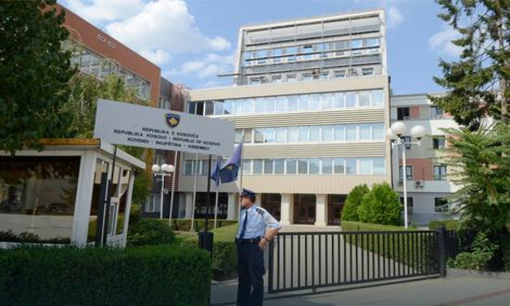 Kosovski parlament danas treći put o demarkaciji sa Crnom Gorom, nedostaju dva glasa