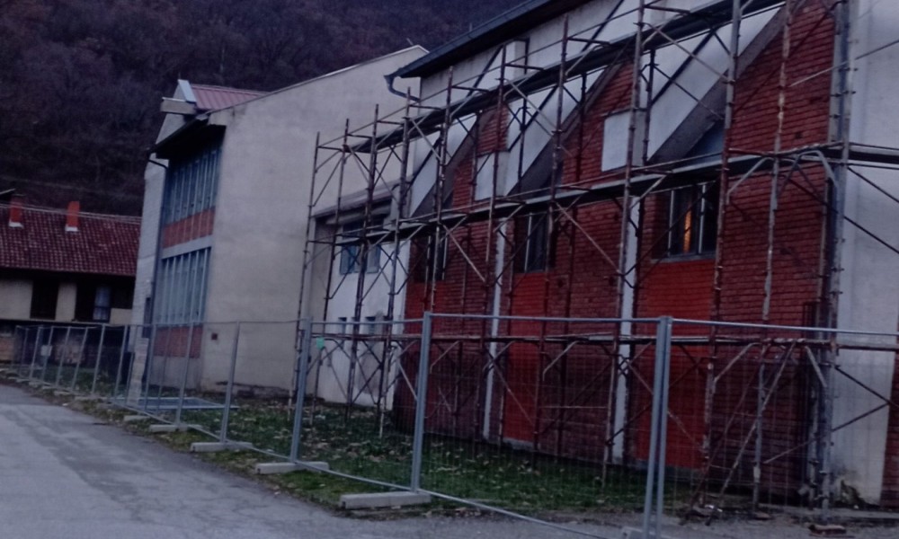 Počela rekonstrukcija škole u Dobri