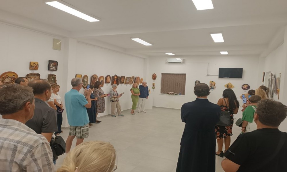 "Od svetlosti do svetosti" - izložba Dušice Miljković u Galeriji moderne umetnosti Golubac