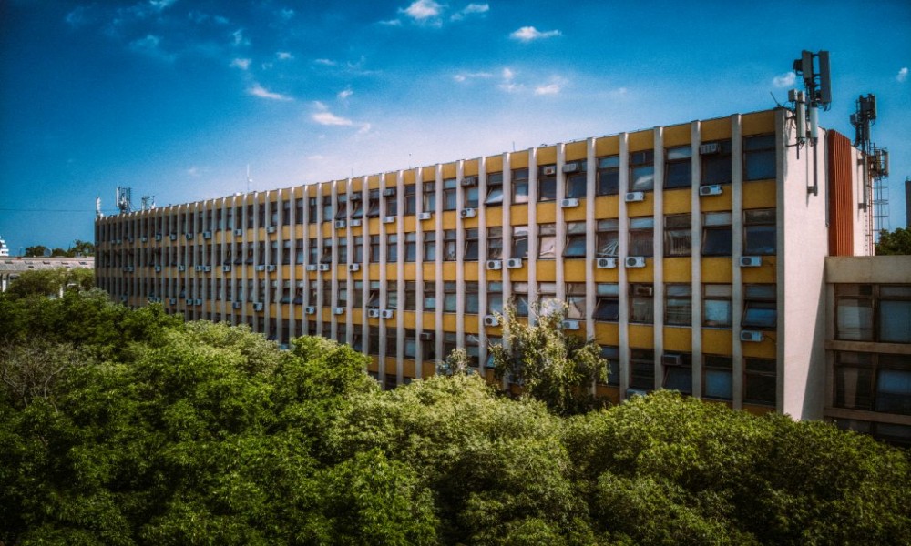 Određen pritvor osumnjičenom za pretnje i pokušaj napada na učesnike protesta u Novom Sadu