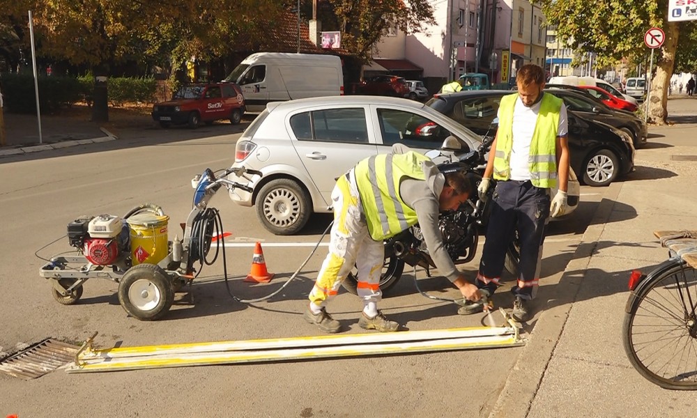 REDOVNO GODIŠNJE ODRŽAVANJE PARKING MESTA U GRADU