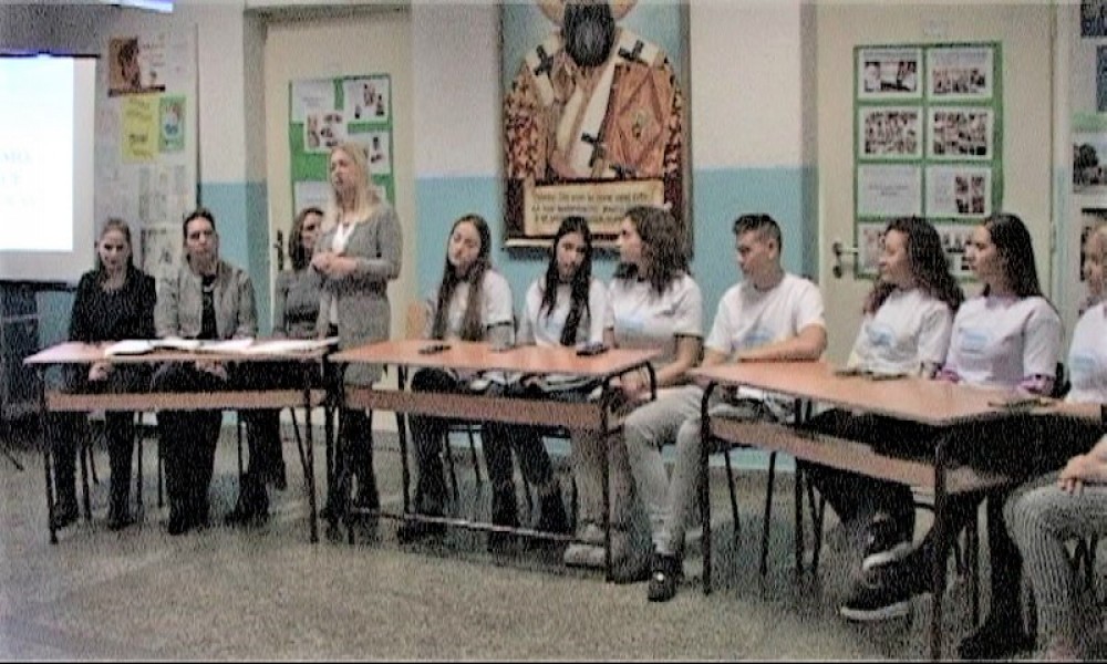 Prezentacija projekta putujemo,učimo I širimo granice u Srednjoj stručnoj školi u Kučevu