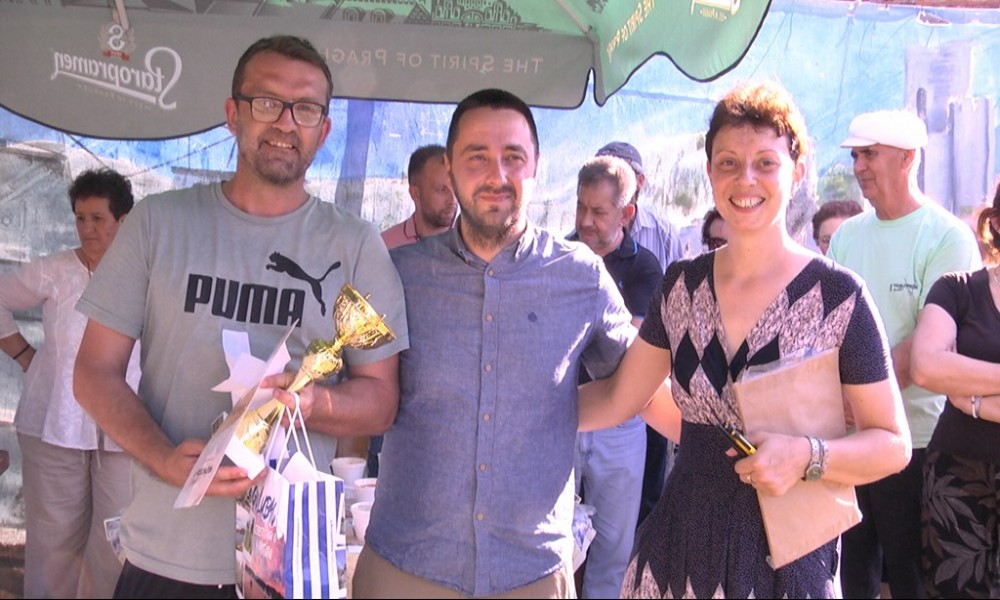 Na prvom  Vojilovačkom kotliću kuvalo se pet vrsta jela -pobednik u kuvanju gulaša ekipa iz Golupca