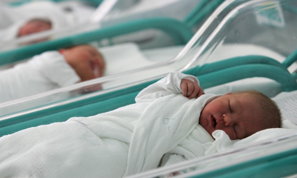 Srbija da što pre usvoji zakon o bebama