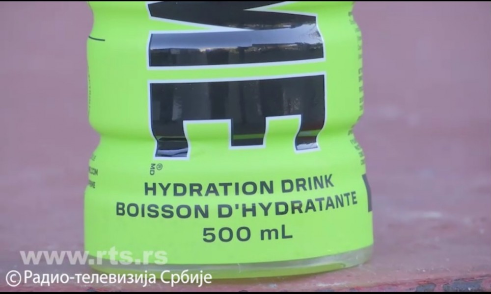 Energetska pića i maloletnici - evropske zemlje zabranjuju prodaju, u Srbiji đaci naplaćuju gutljaj