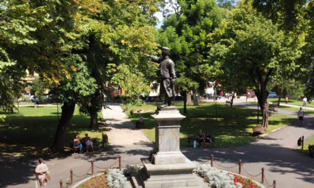 Radovi na zameni toplovoda u Gradskom parku u Požarevcu