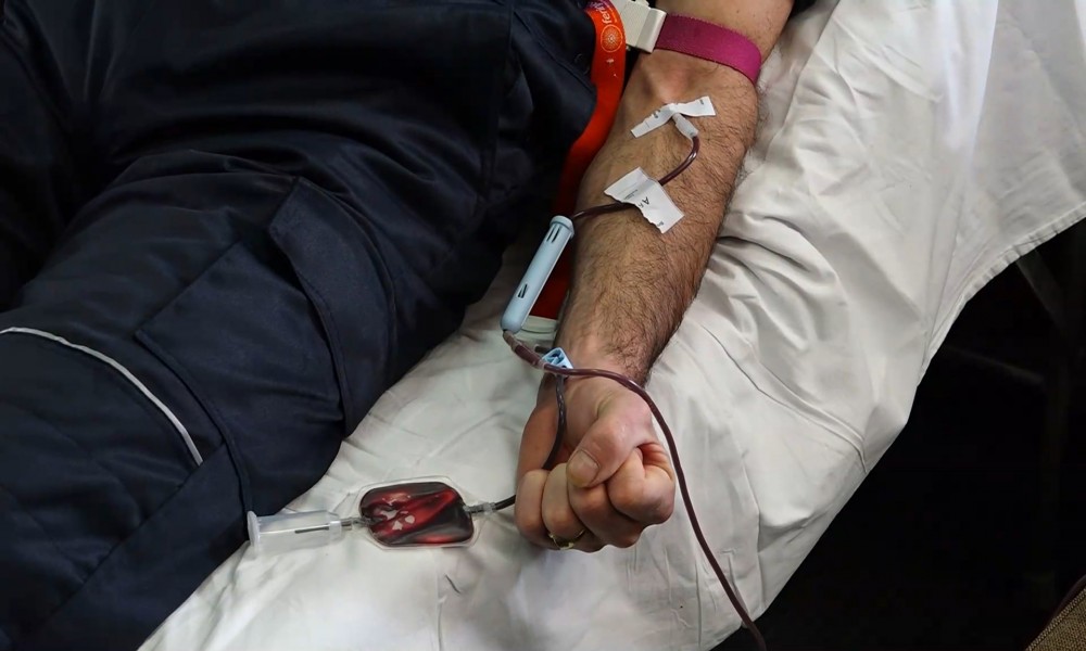 Spasiti život na Malu Gospojinu - Dobrovoljno davanje krvi kod manastira Tumane