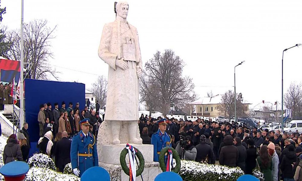 Srbija slavi Dan državnosti, centralna svečanost u Orašcu