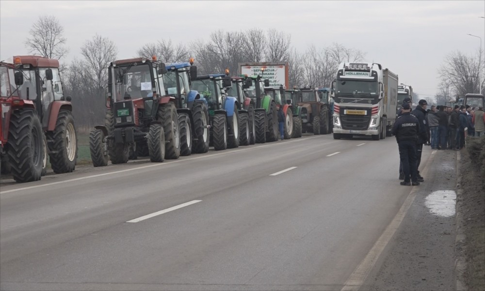 Poljoprivrednici Braničevskog okruga protestom izrazili nezadovoljstvo cenama mineralnih đubriva