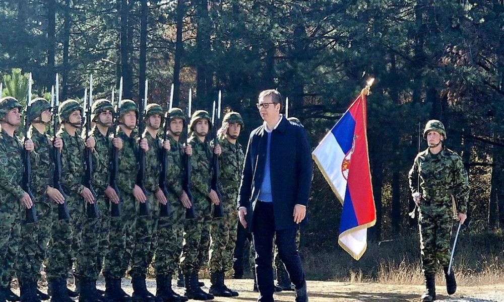 Vučić na združenoj vežbi: Zar da dopustimo da nam neko špijunira kasarne
