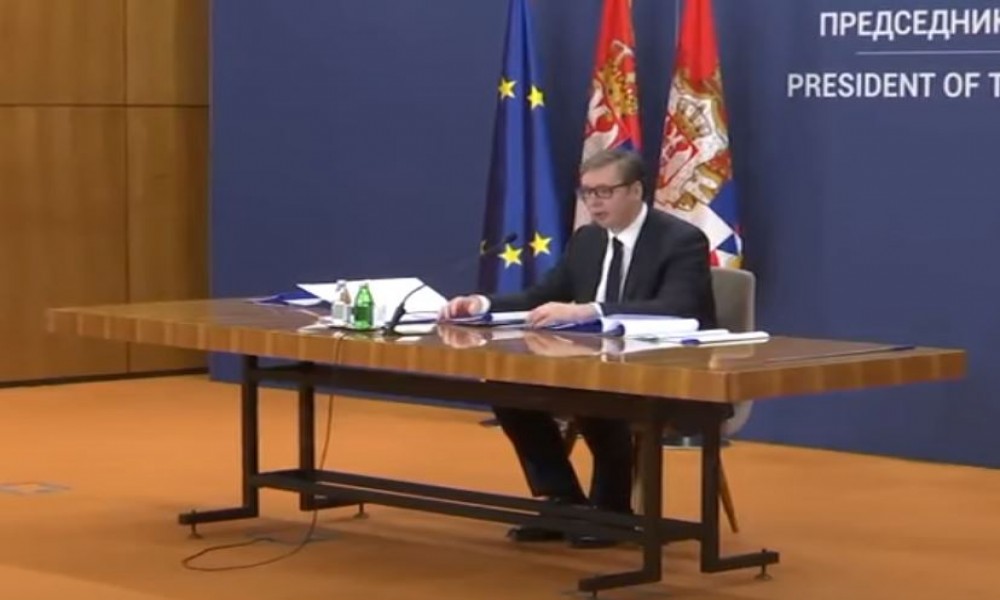 Vučić: Predlog da se služi obavezni vojni rok od 90 dana