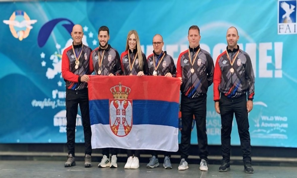 Srebro i bronza za Srbiju na evropskom prvenstvu u paraglajdingu
