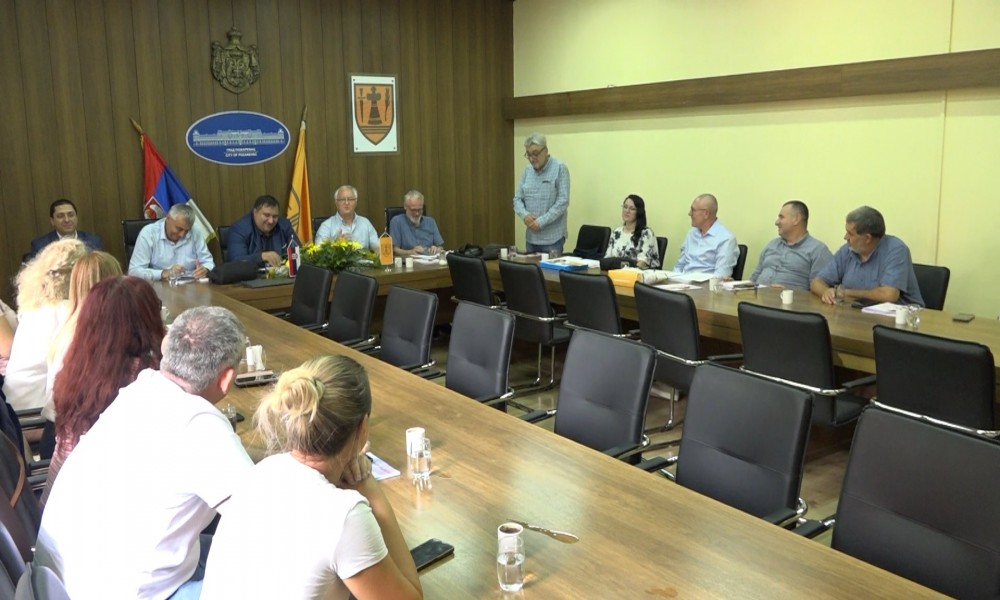 Požarevac: Usvojeno znamenje Nacionalnog saveta Vlaha