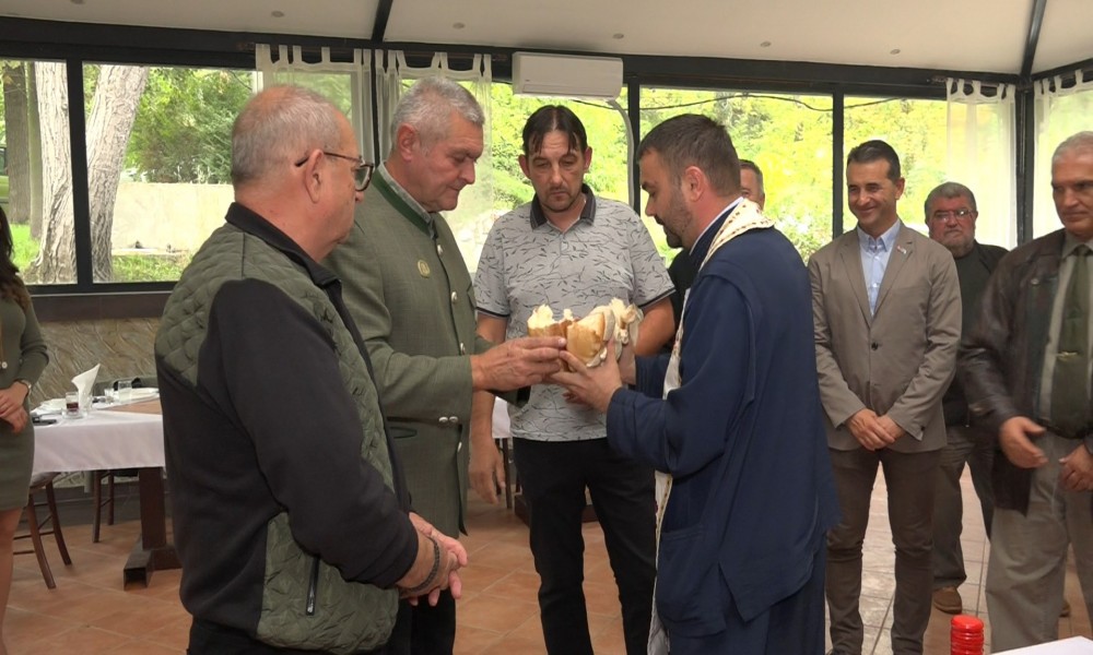 Lovci obeležili slavu Svetog Evstatija i početak lovne sezone