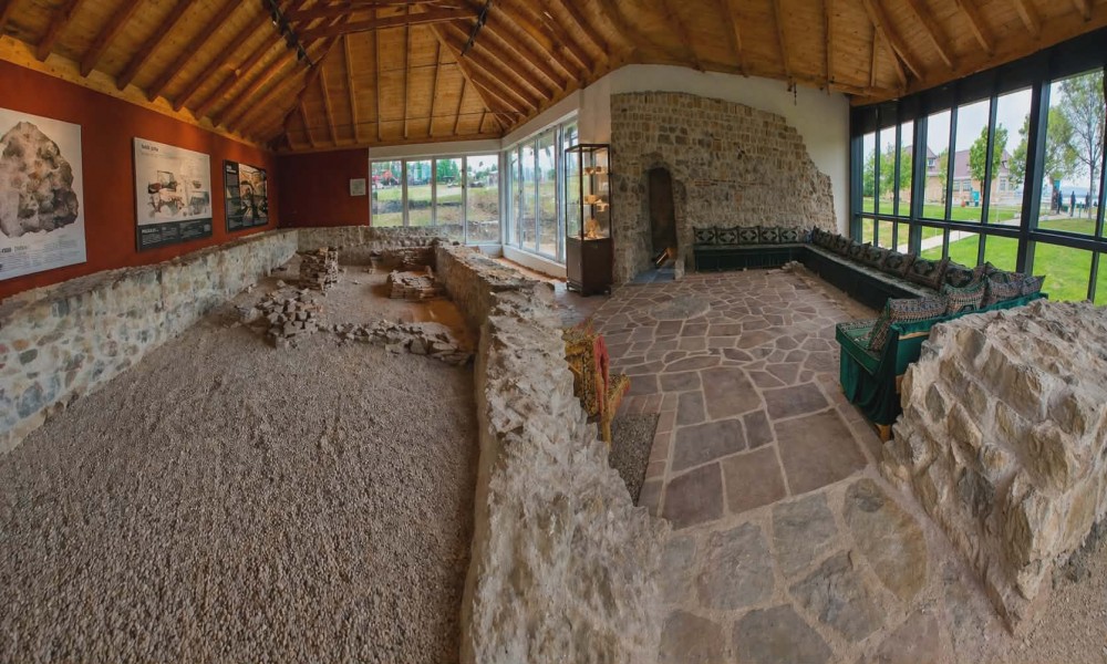 Svečano otvoreni obnovljeni rimska kuća i turski hamam u Golubačkoj tvrđavi