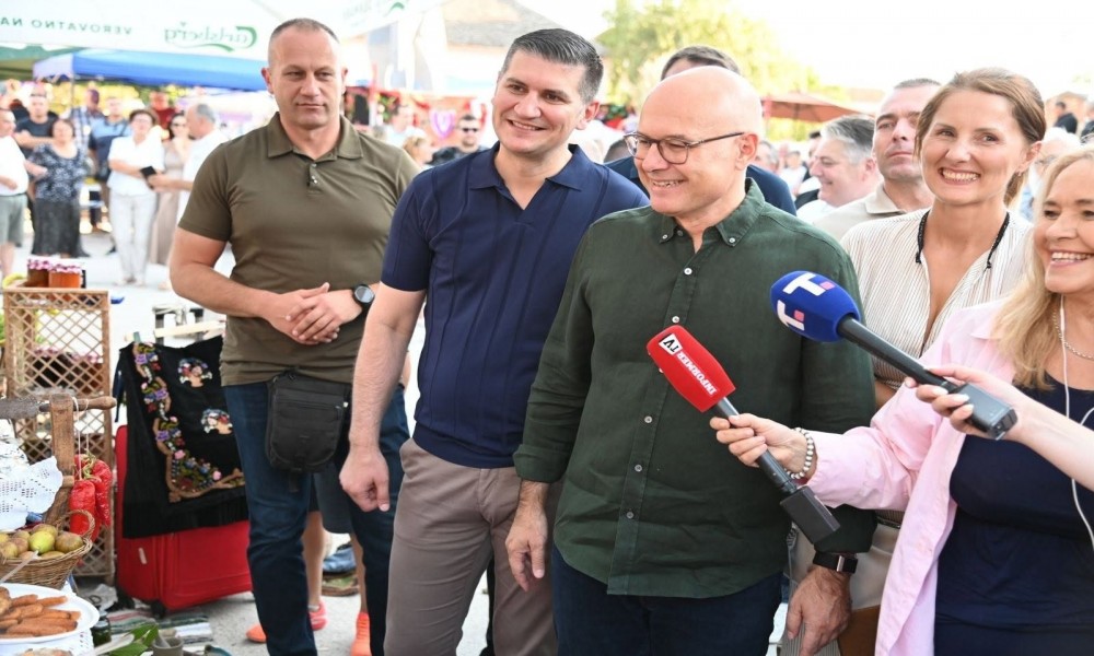 Vučević u Dragovcu: Nastavićemo sa ulaganjima u Požarevac