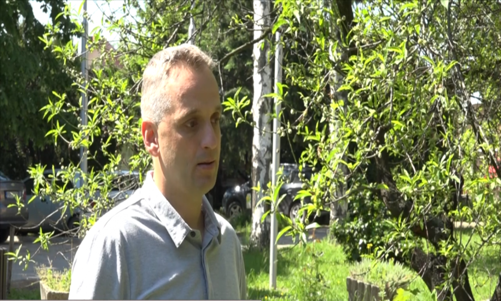 Prvi "jugić" sa kineskim tablicama stigao u Peking, sutra doček u Ambasadi Srbije