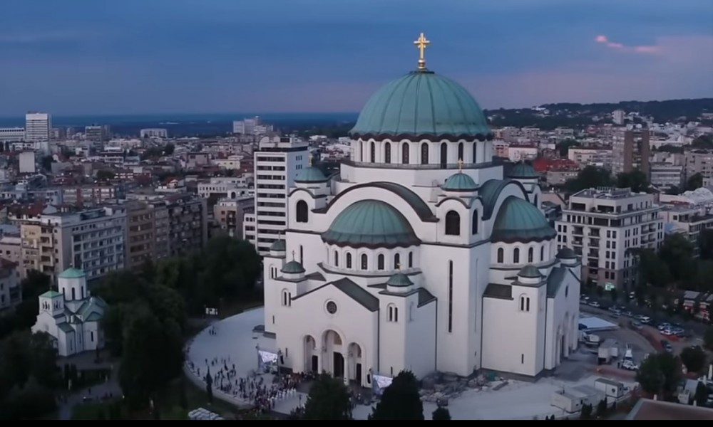 Zasedanje Svetog arhijerejskog sabora SPC-a, patrijarh Porfirije služi liturgiju
