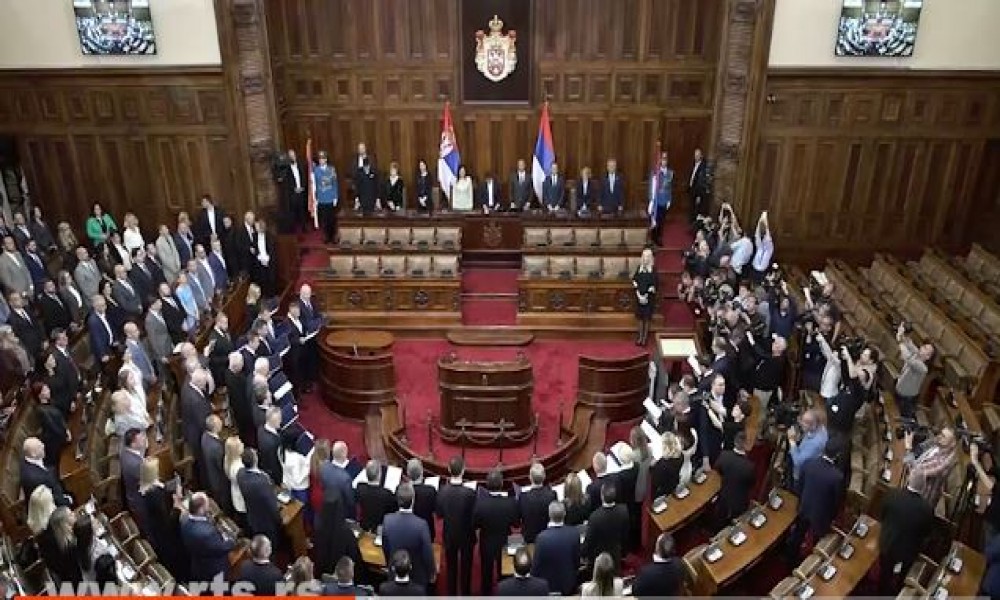 Izabrana nova Vlada Srbije, premijer i ministri položili zakletvu