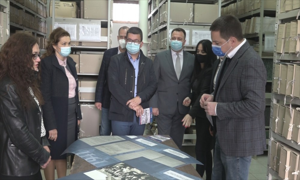 Ministar Branko Ružić posetio Istorijski arhiv u Požarevcu