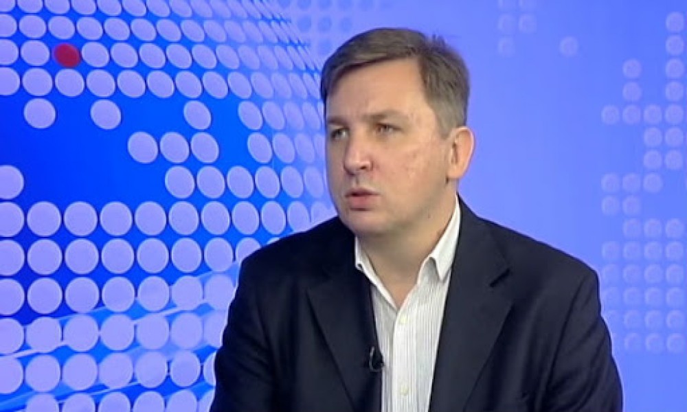 "SAD pokušavaju da stvore povoljnu klimu za politički dogovor Beograda i Prištine"